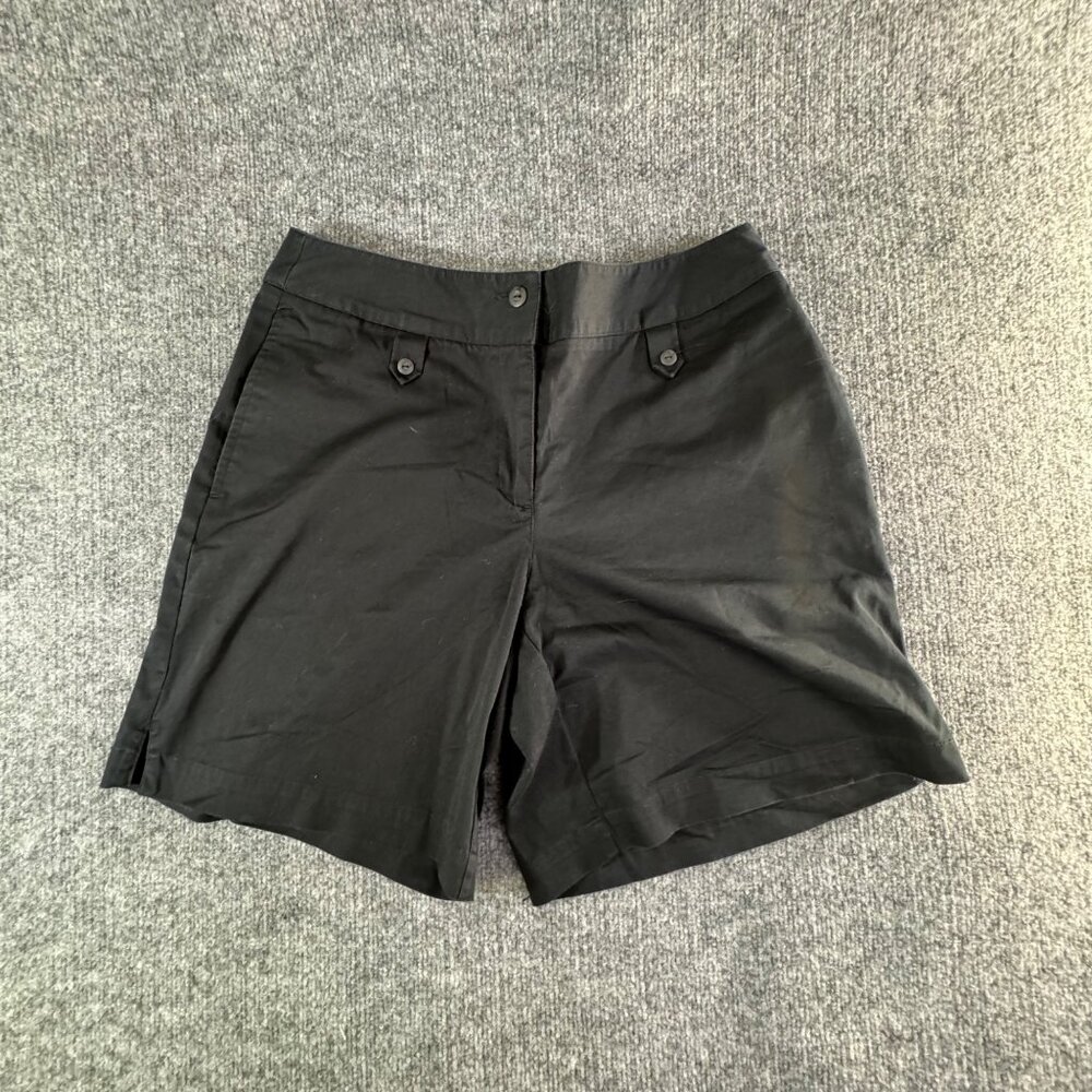 Liz Golf Womens 10 Liz Claiborne black golf shorts Inseem 8" hip to hip 21